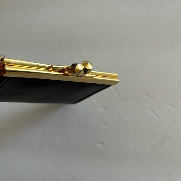 Trianon framed leather kisslock split change pouch - Picture 4 of 10